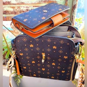 Faux leather foxer brand purse with matching wallet